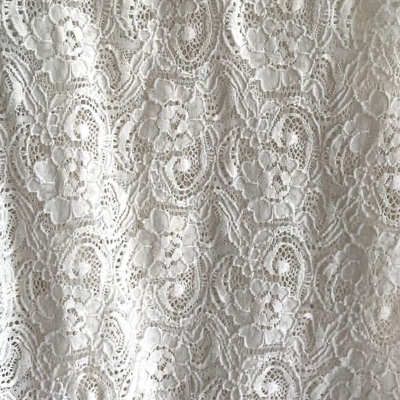 AMERICAN EAGLE OUTFITTERS Boho Sleeveless Lace Tank Top Blouse Cream S - Picture 2 of 5